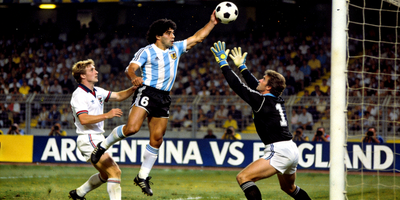 1986年马拉多纳上帝之手 - 阿根廷对阵英格兰四分之一决赛争议瞬间